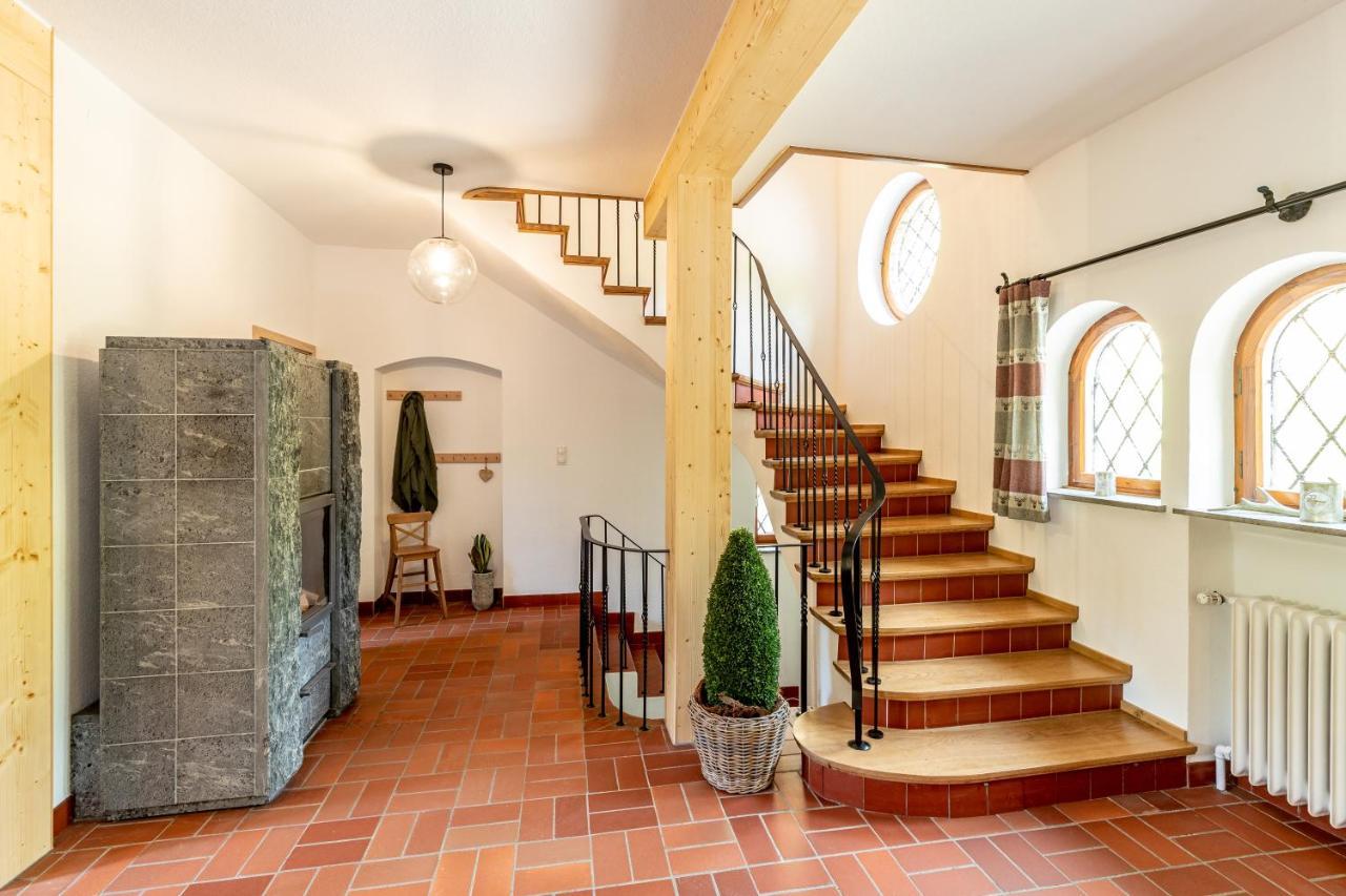 Landhaus Karbach Komplett Oder Einzelne Wohneinheiten Villa Inkl Sauna Bzw Waldhaeuschen Hirten Bagian luar foto